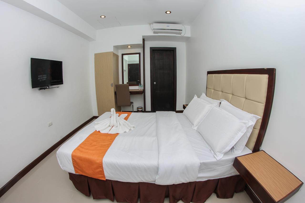 Amaris Suites Butuan City 外观 照片
